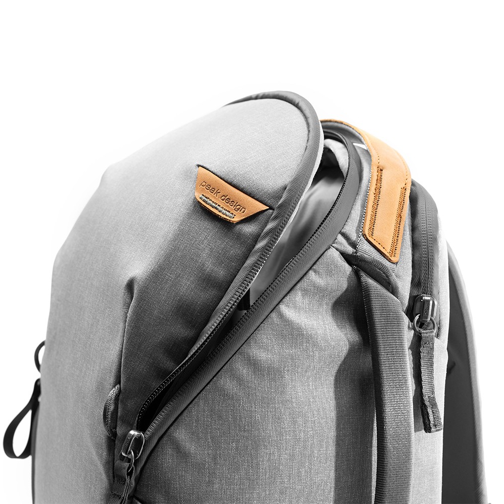 Plecak PEAK DESIGN Everyday Backpack Zip 15L - popielaty